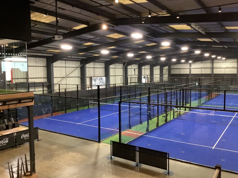 How much does it cost to build a padel court in the UK?