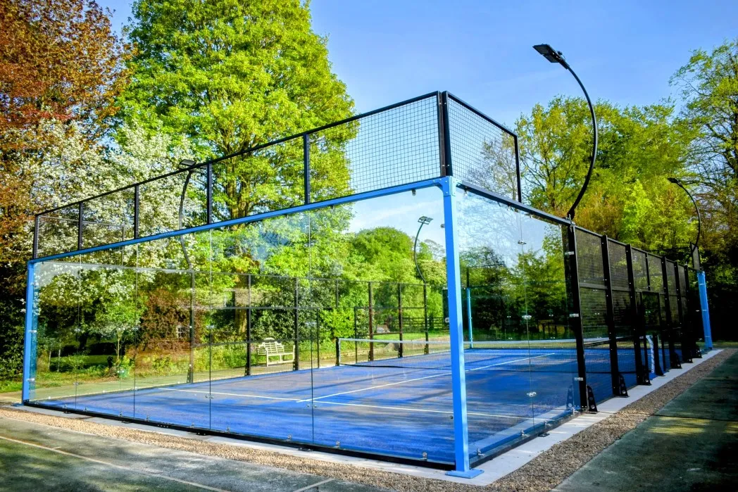 Panoramic padel court
